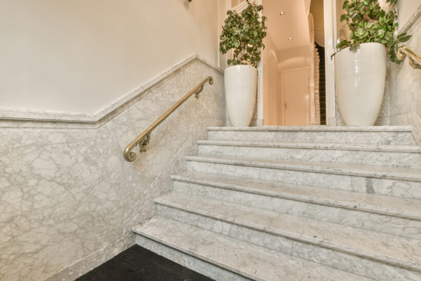 escalier en marbre