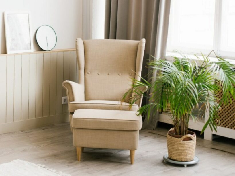 rembourrer une chaise Wingback