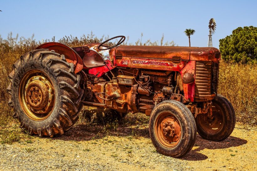 vieux tracteur